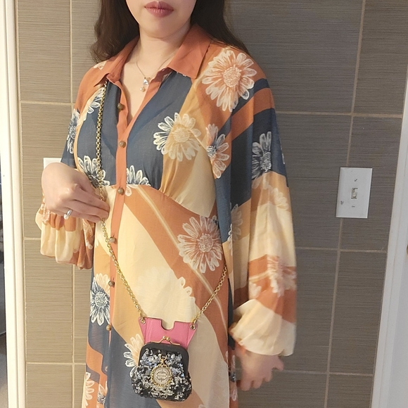 D&G classic mini purse and phone case. - Picture 6 of 8